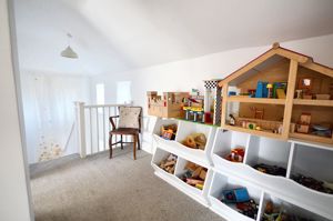 First floor landing- click for photo gallery